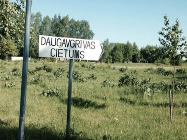 ”Vanki neuvoi vartijaa”